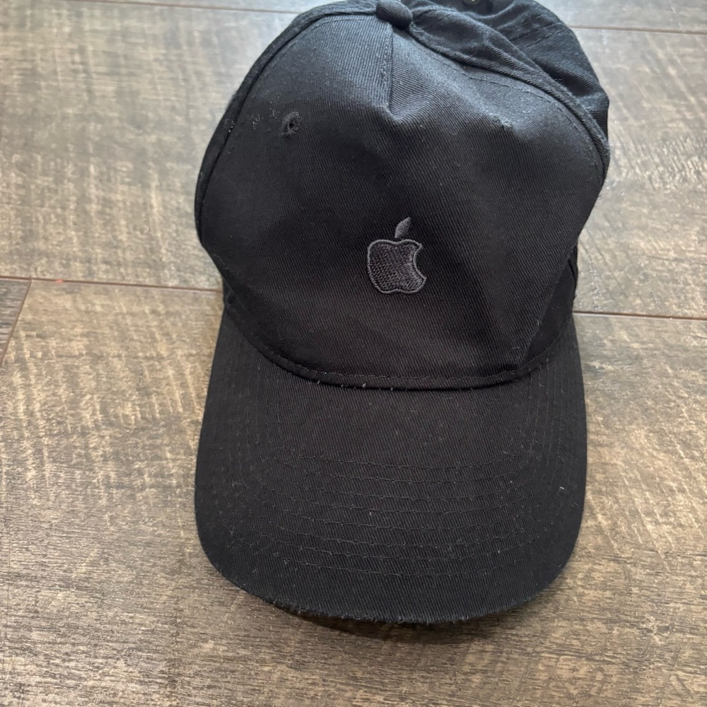 Port and Company Black Hat